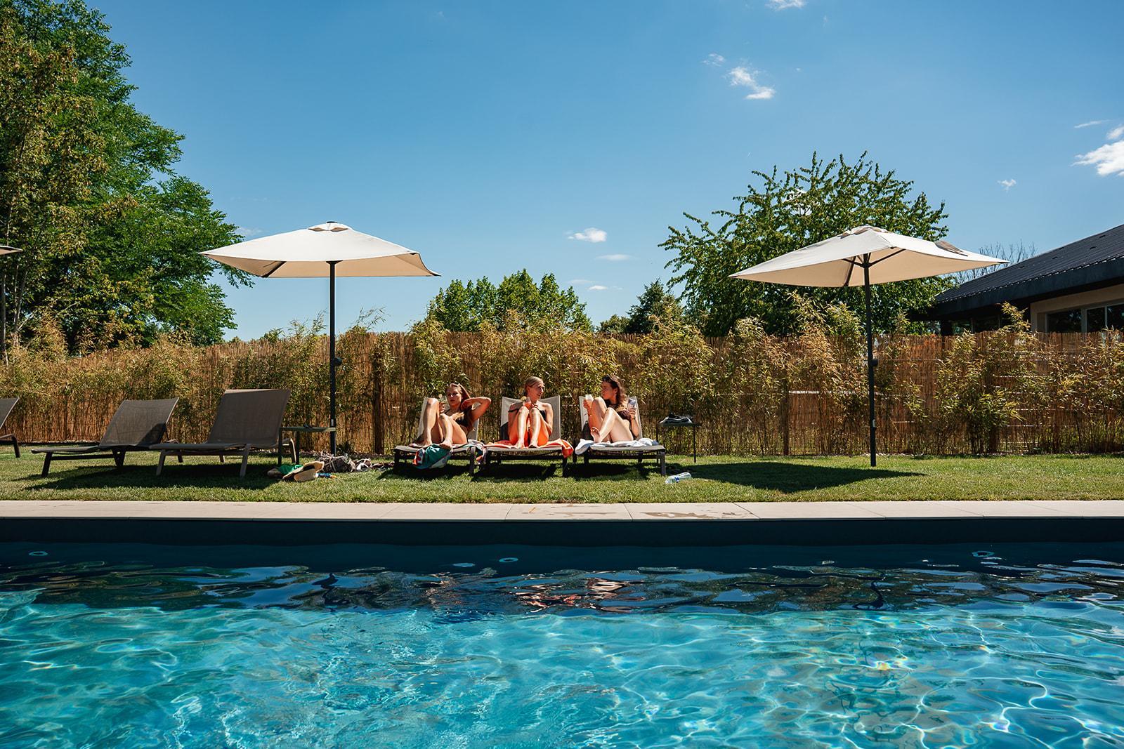 Piscine du Best Western Plus Hôtel Technopole