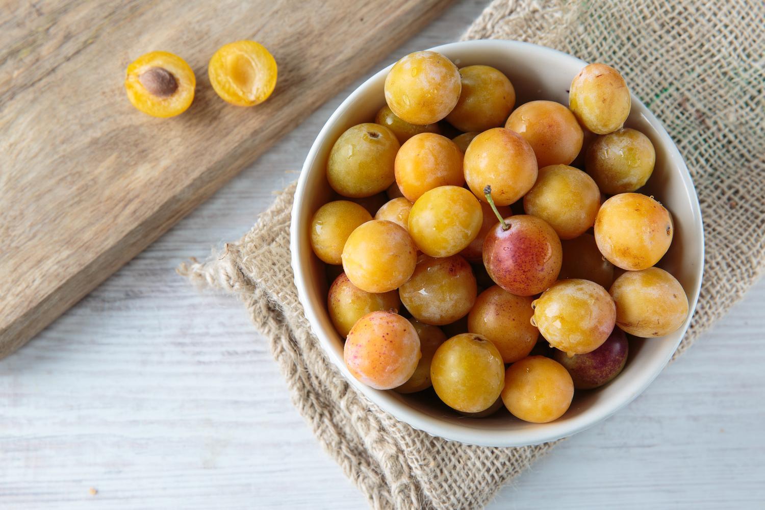 Mirabelles
